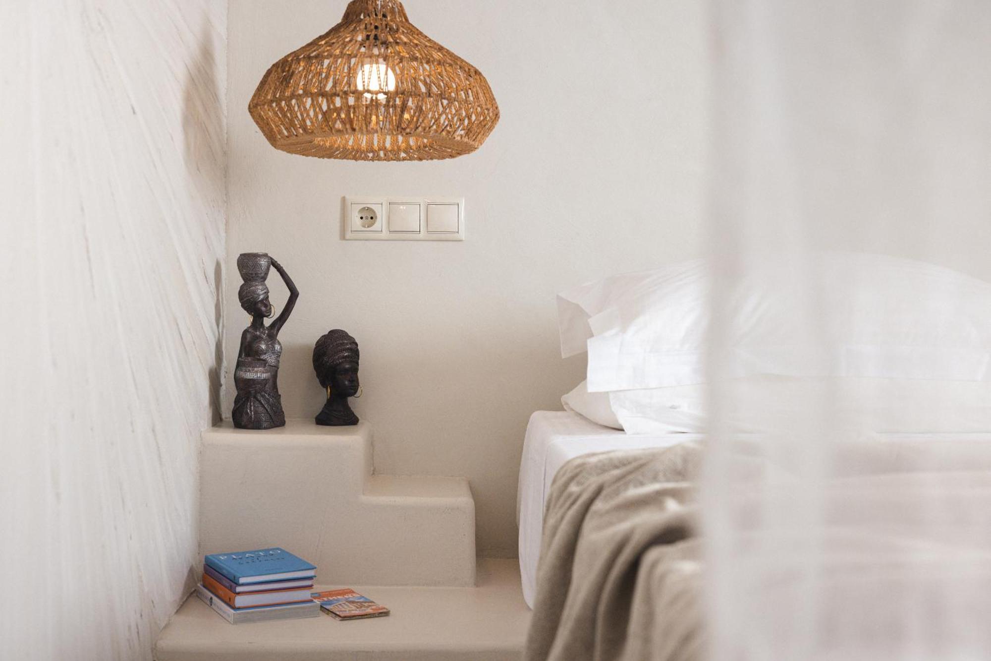 Gea Athenian Suites ภายนอก รูปภาพ